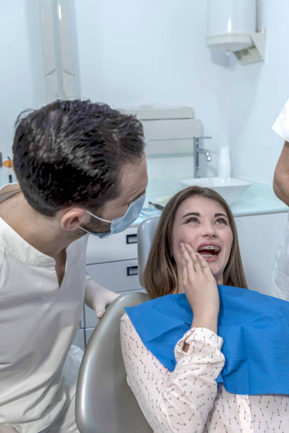 Best Urgent Tooth Repair  in Owingsville, KY